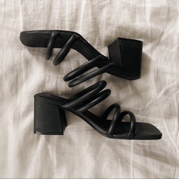 Clarks Shoes - Clarks / Sheer65 Mule in Black / Size 8.5